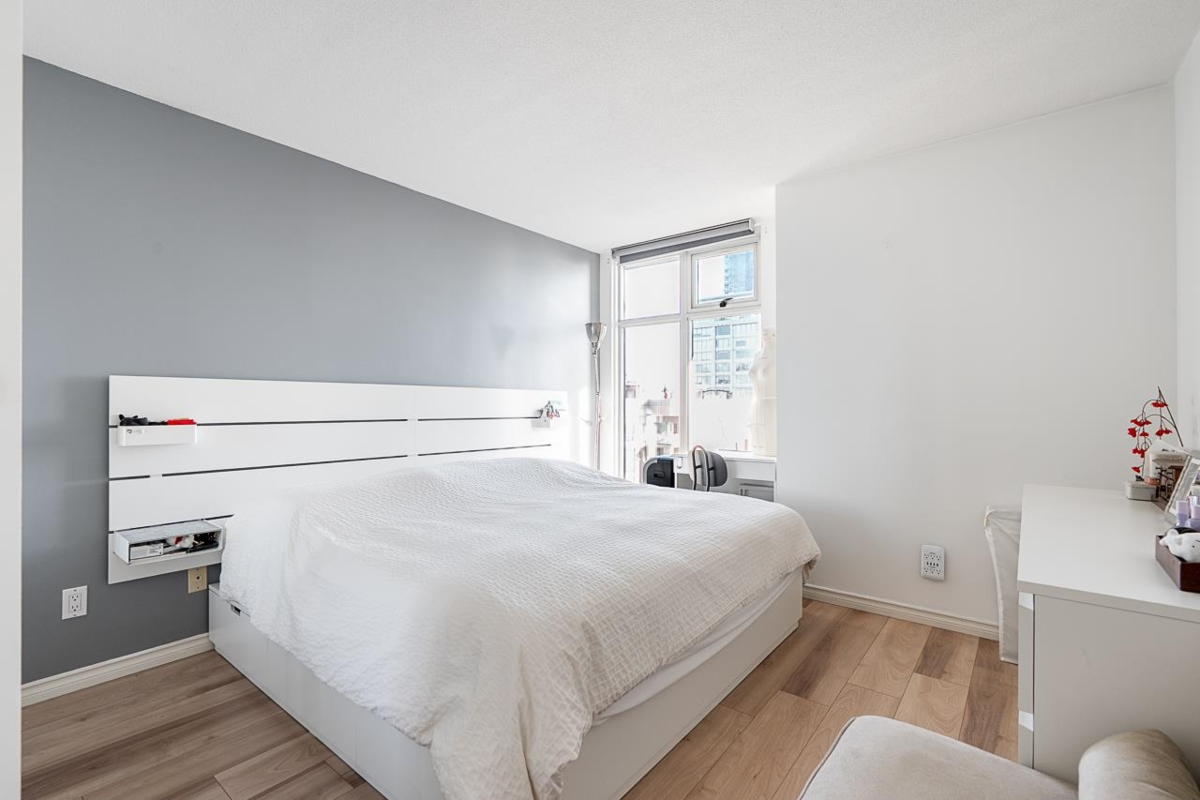 Powder Room Photo of 707 720 Carnarvon Street, New Westminster, BC