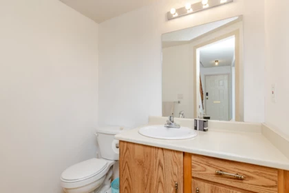 Basement Recreation Room Photo of 12842 72b Avenue, Surrey, BC