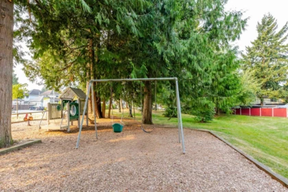 Community Amenities Photo (Clubhouse) of 12842 72b Avenue, Surrey, BC