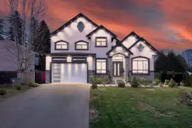 8670 Tunis Place, Surrey, BC