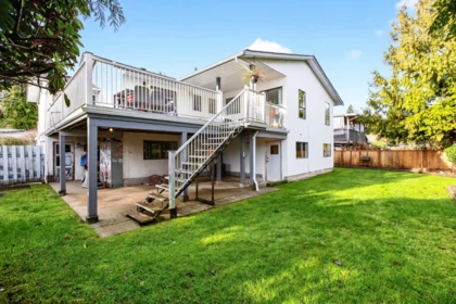Community Amenities Photo (Clubhouse) of 11570 196b Street, Pitt Meadows, BC