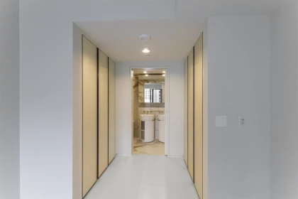 Walk-In Closet Photo of 1007 1033 Nelson Street, Vancouver, BC