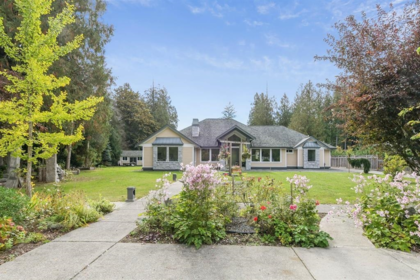 Exterior Rear Photo of 21842 6 Avenue, Langley, BC