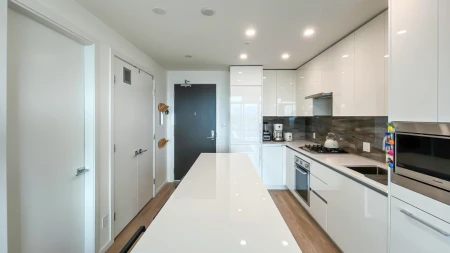 2207 1888 Gilmore Avenue, Burnaby, BC