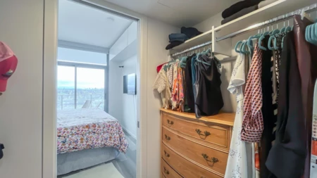 Primary Bedroom Photo of 2207 1888 Gilmore Avenue, Burnaby, BC