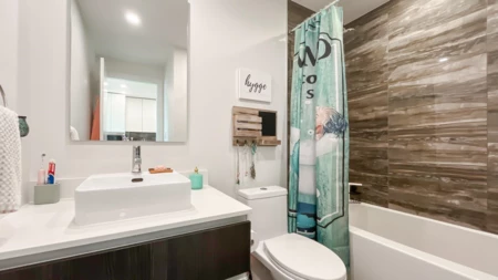 Walk-In Closet Photo of 2207 1888 Gilmore Avenue, Burnaby, BC