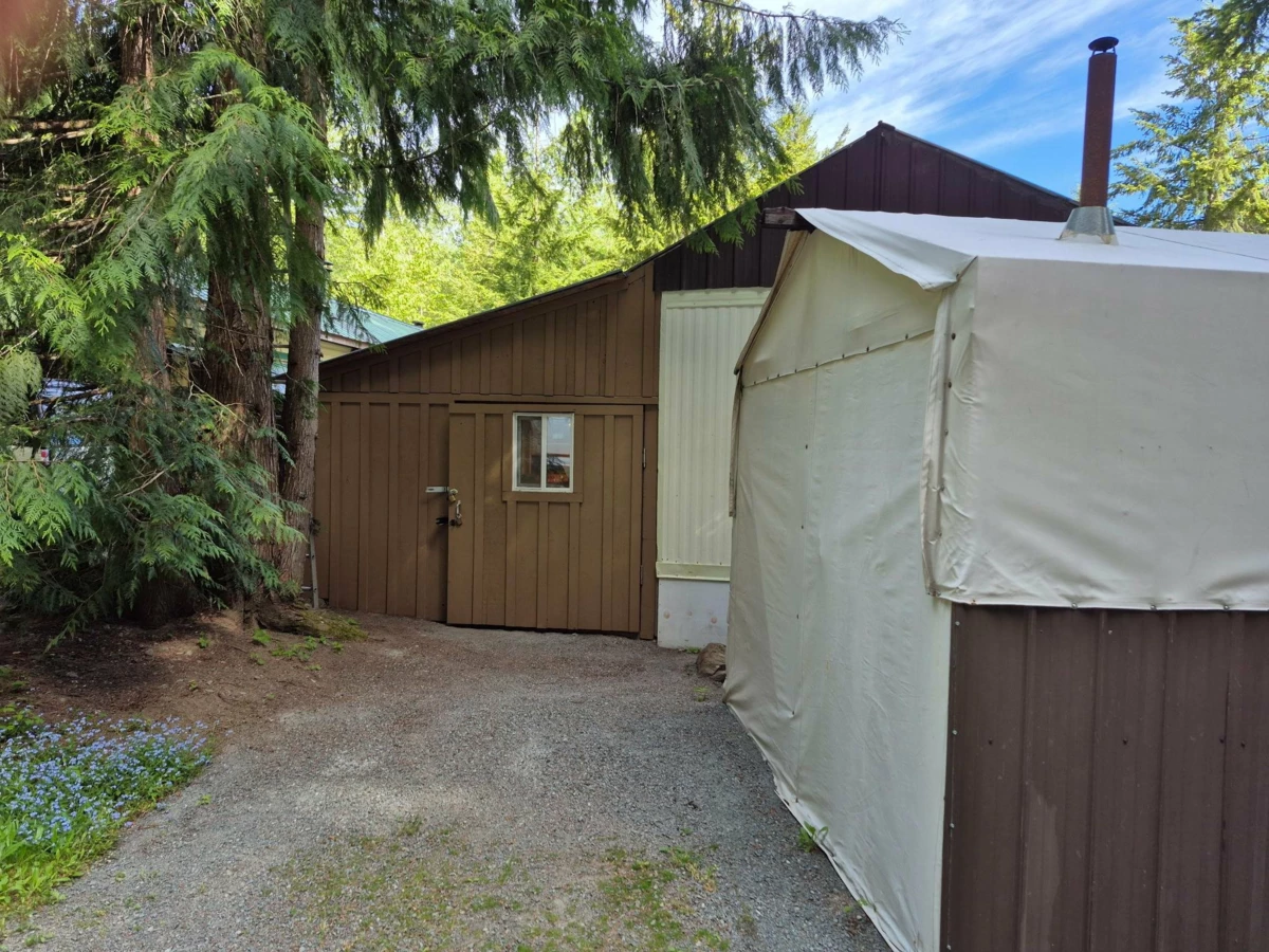 Family Room Photo of 9 71860 Sumallo Road, Sunshine Valley, BC