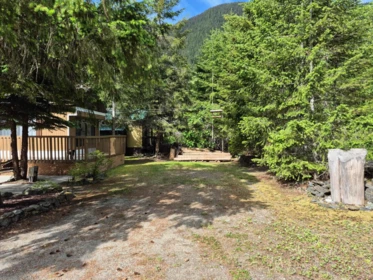 Kitchen Photo of 9 71860 Sumallo Road, Sunshine Valley, BC