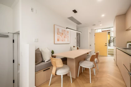 Breakfast Nook Photo of 15 6778 Oak Street, Vancouver, BC