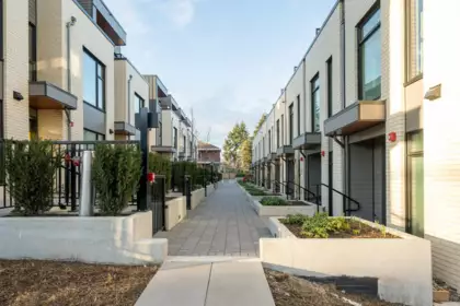15 6778 Oak Street, Vancouver, BC