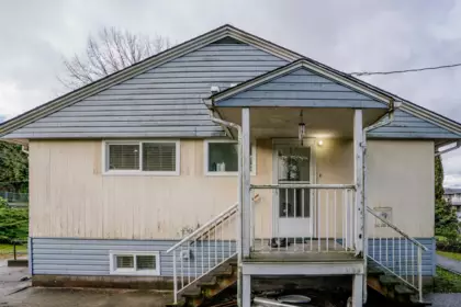 Primary Bedroom Photo of 2813 St Johns Street, Port Moody, BC