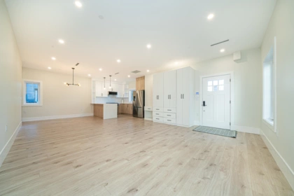 Dining Area Photo of 972 Park Drive, Vancouver, BC