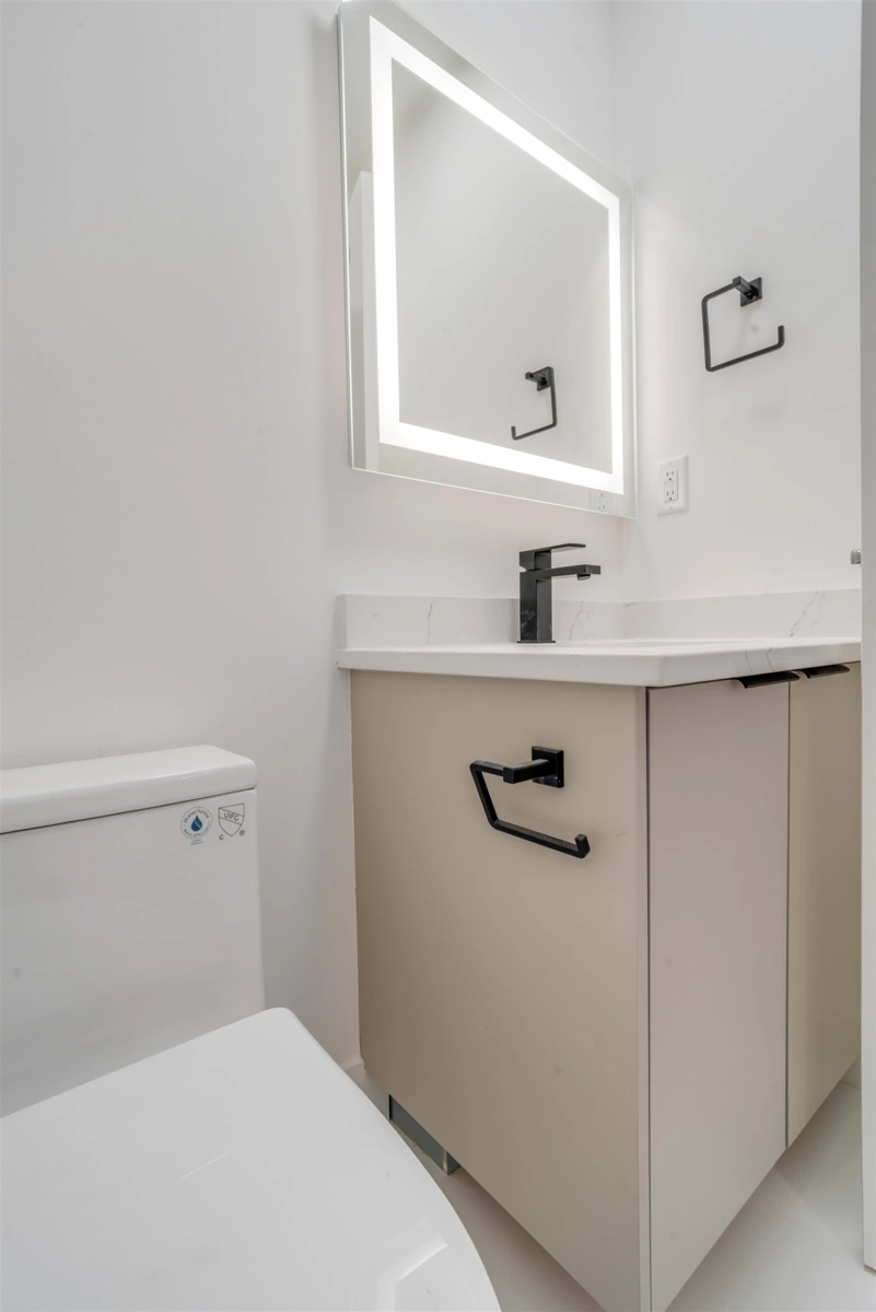 Powder Room Photo of 21 8335 115 Street, Delta, BC