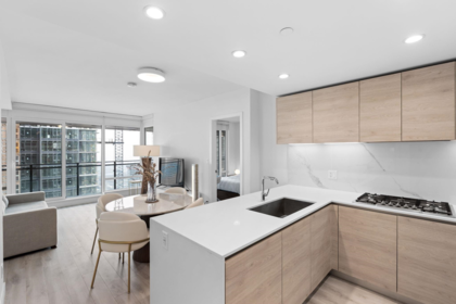 3405 2085 Skyline Court, Burnaby, BC, Burnaby — Apartment/Condo for sale