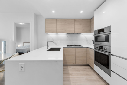3405 2085 Skyline Court, Burnaby, BC, Burnaby — Apartment/Condo for sale