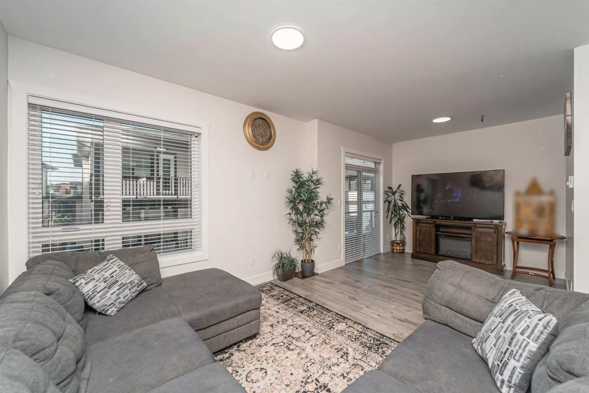 Dining Area Photo of 12 3323 Rockhill Place, Abbotsford, BC