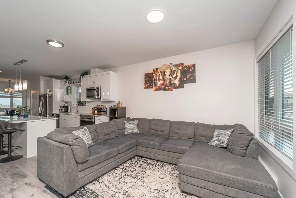 Kitchen Island Photo of 12 3323 Rockhill Place, Abbotsford, BC