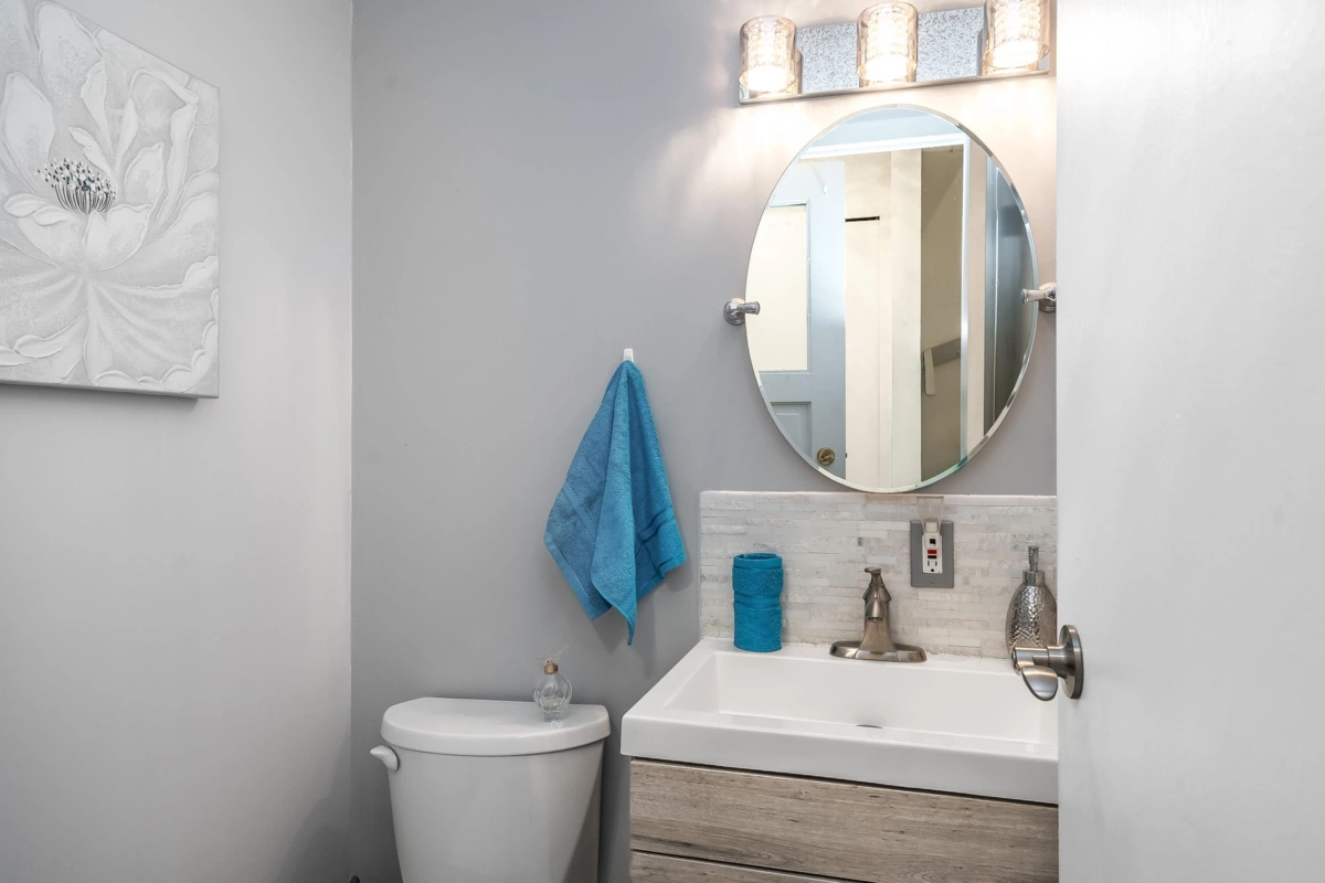 Basement Recreation Room Photo of 11956 214 Street, Maple Ridge, BC