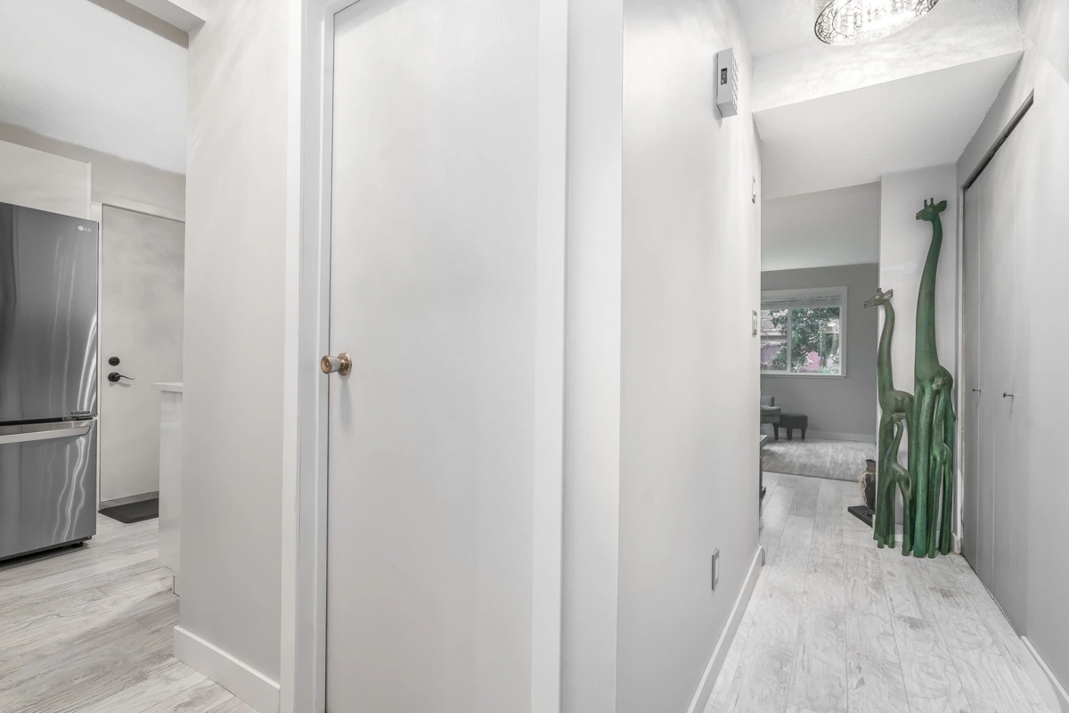 Kitchen Photo of 11956 214 Street, Maple Ridge, BC