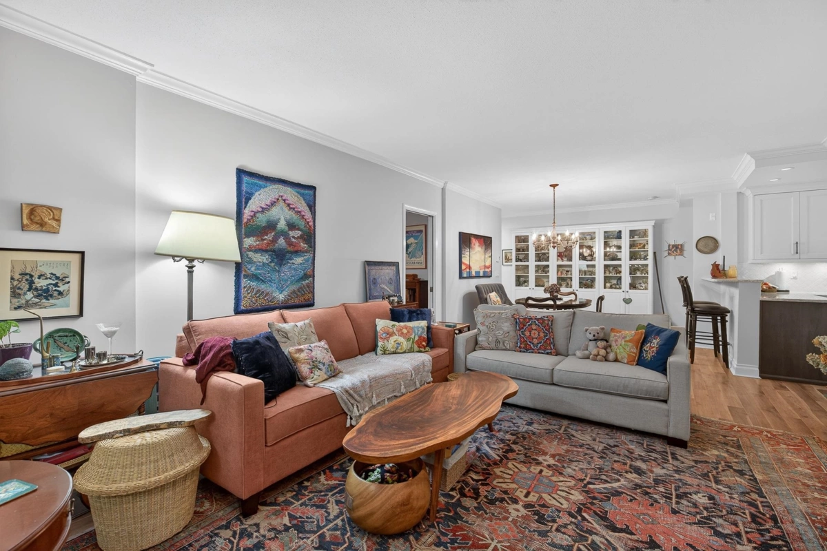 Dining Area Photo of 109 1785 Martin Drive, Surrey, BC