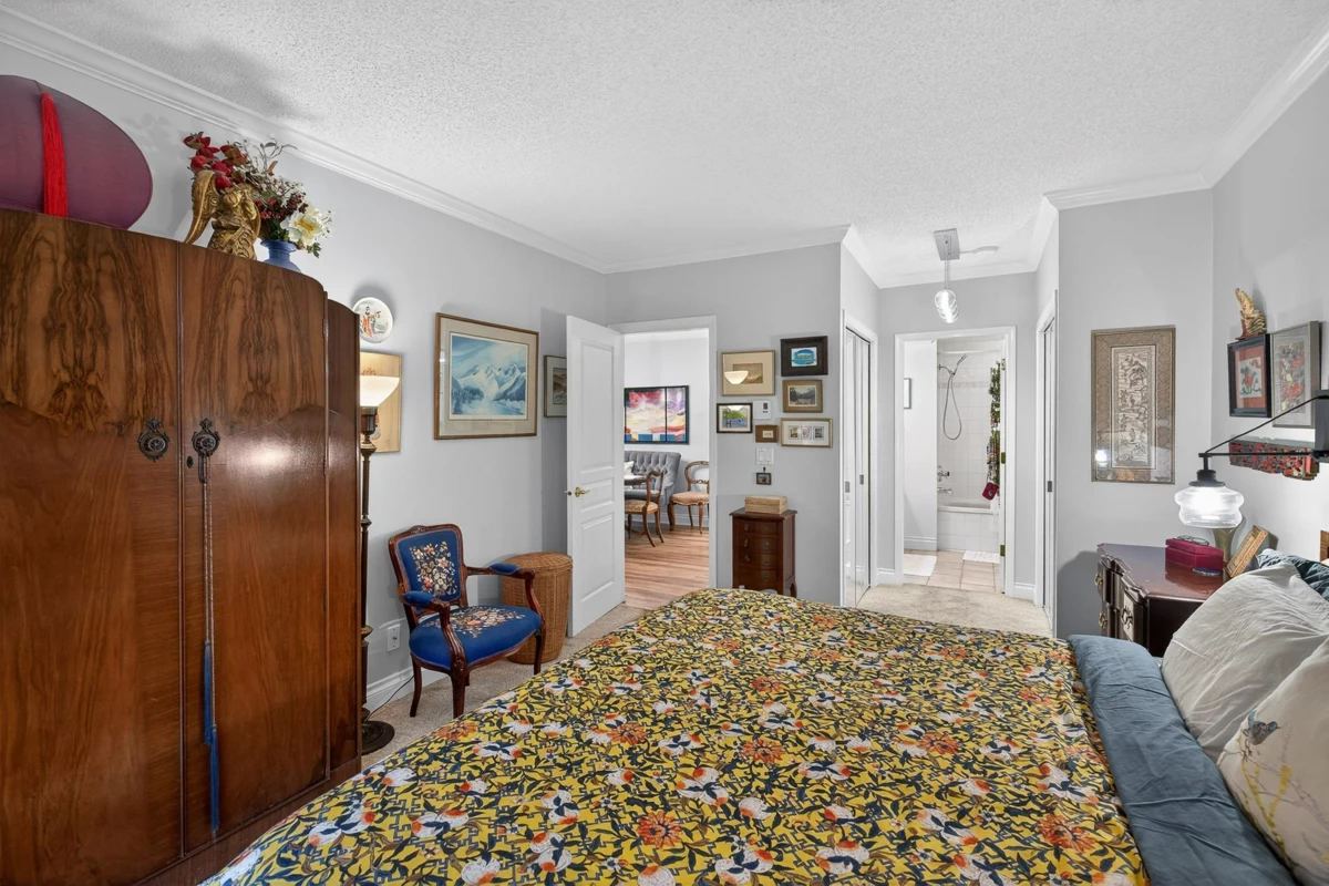 Loft / Bonus Room Photo of 109 1785 Martin Drive, Surrey, BC