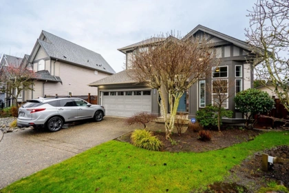 14782 59 Avenue, Surrey, BC, Surrey — Single Family Residence for sale