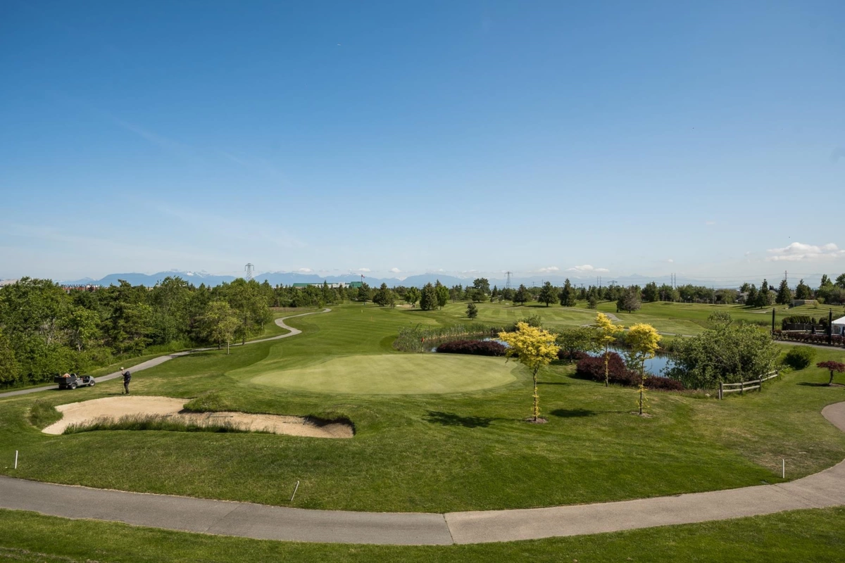 Breakfast Nook Photo of 210 5099 Springs Boulevard, Tsawwassen, BC