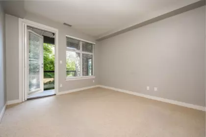 Laundry Room Photo of 210 5099 Springs Boulevard, Tsawwassen, BC