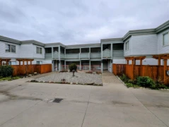 322 5780 Trail Avenue, Sechelt, BC