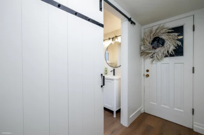 Laundry Room Photo of 60 53a Street, Delta, BC