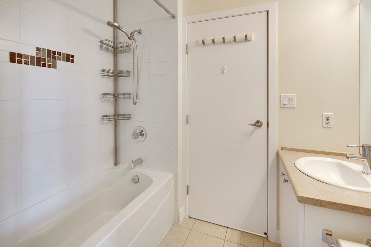 Guest Bathroom Photo of 401 7088 Mont Royal Square, Vancouver, BC