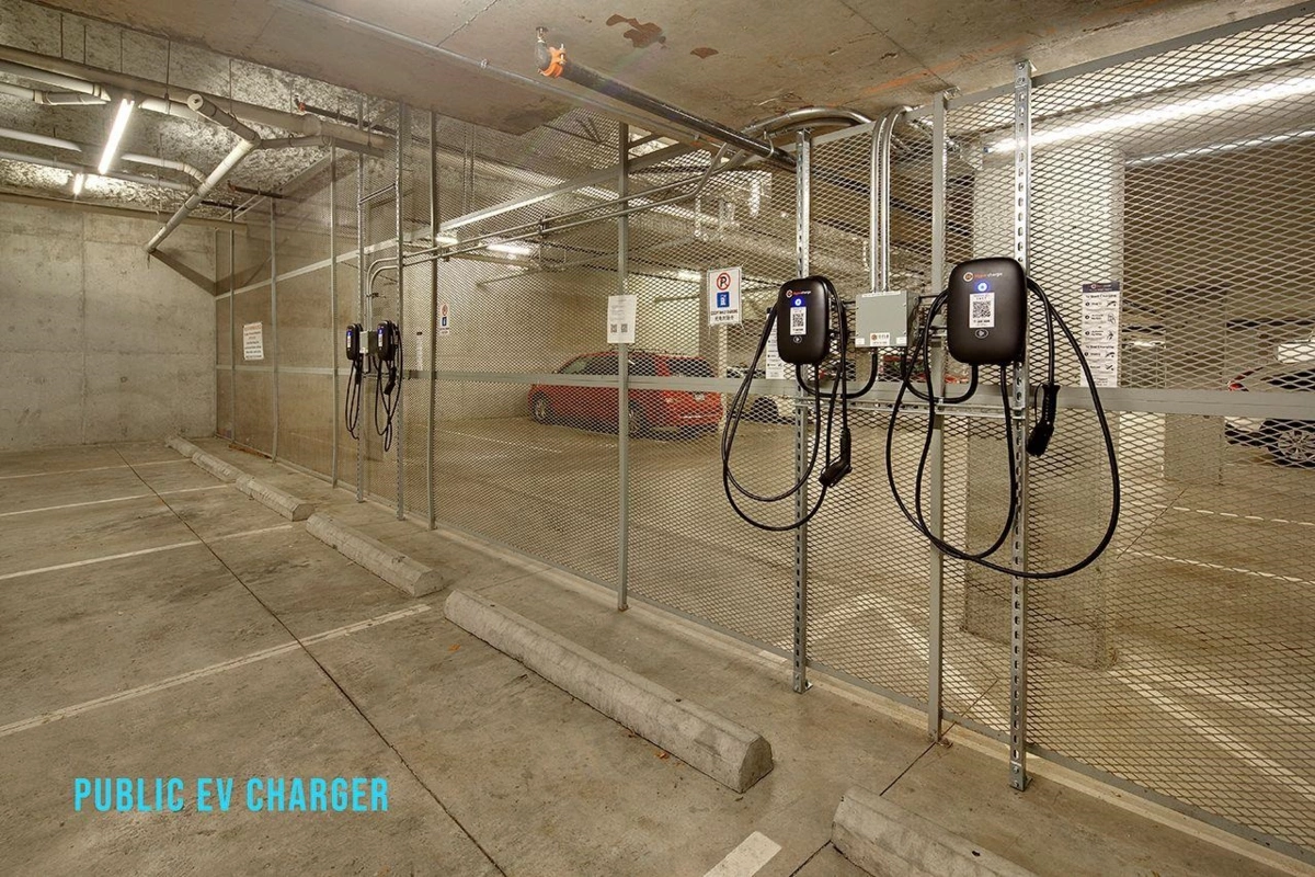 Outdoor Deck Photo of 401 7088 Mont Royal Square, Vancouver, BC