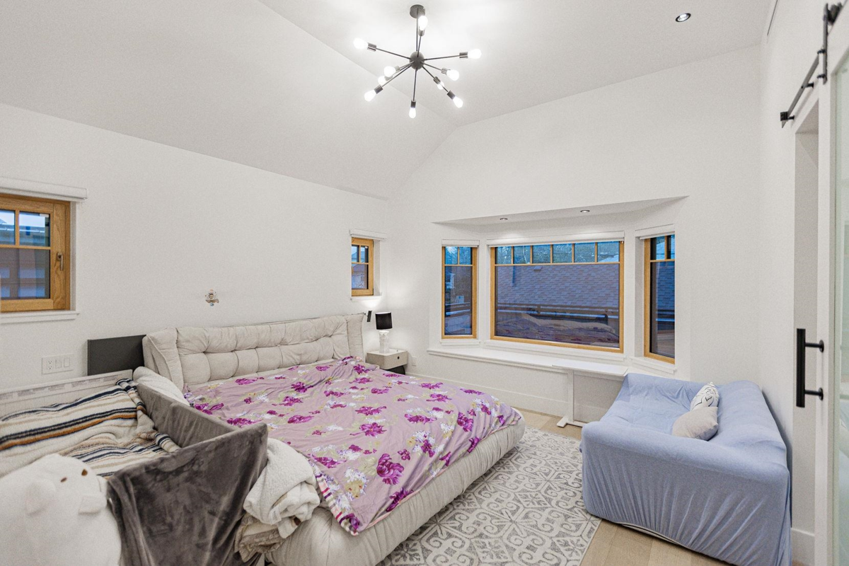 Family Room Photo of 2051 W King Edward Avenue, Vancouver, BC