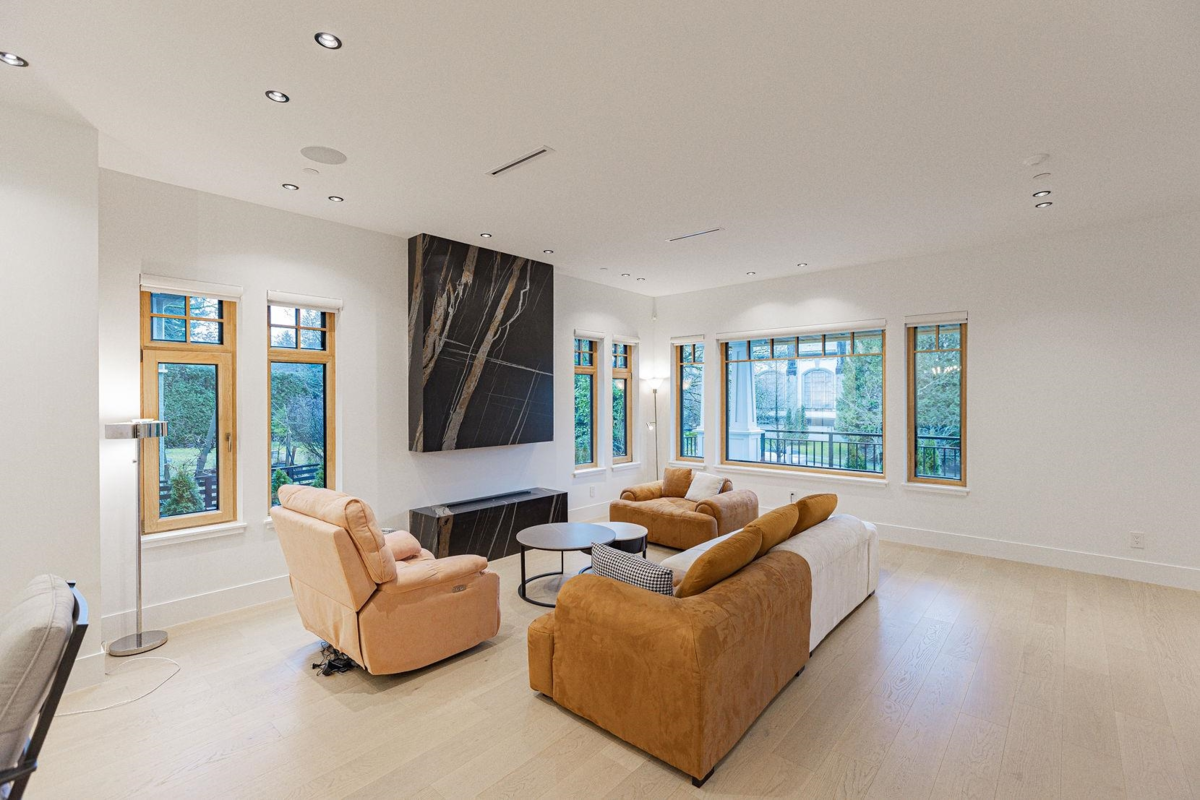 Guest Bathroom Photo of 2051 W King Edward Avenue, Vancouver, BC