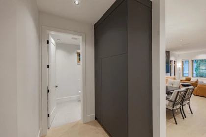 Hot Tub / Spa Photo of 2051 W King Edward Avenue, Vancouver, BC