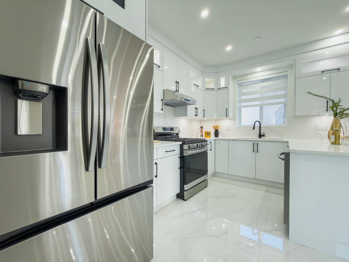 Breakfast Nook Photo of 2174 E 46th Avenue, Vancouver, BC