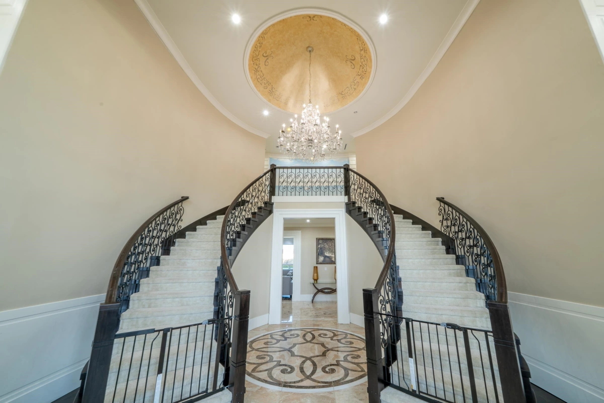 Basement Recreation Room Photo of 13371 Blundell Road, Richmond, BC