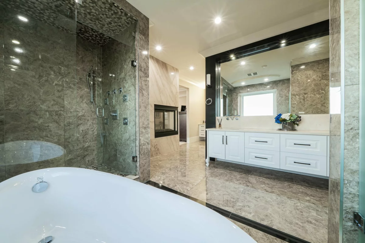 Entry Foyer Photo of 13371 Blundell Road, Richmond, BC