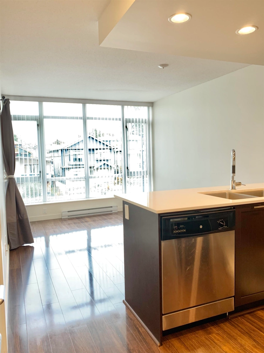 Kitchen Photo of 211 4818 Eldorado Mews, Vancouver, BC