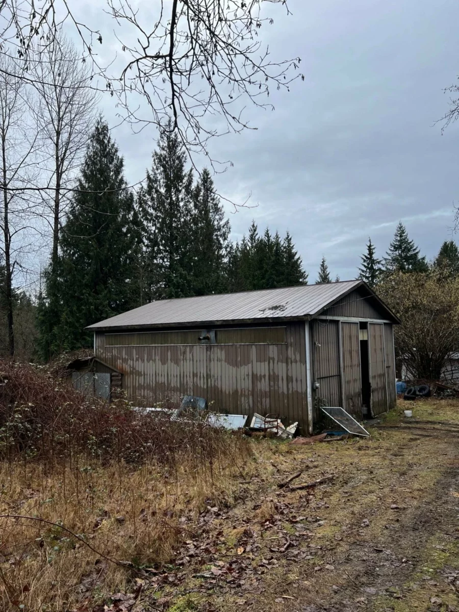 Primary Bathroom Photo of 9170 Clay Street, Mission, BC
