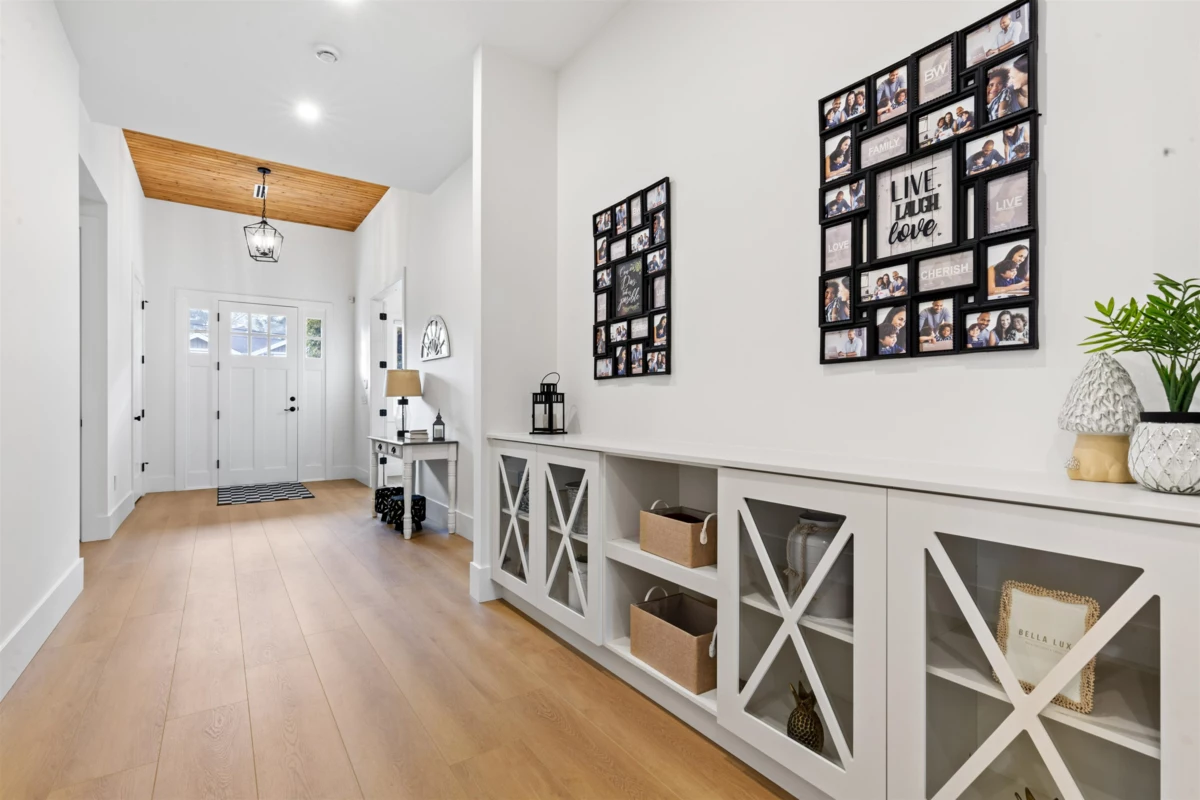 Pantry Photo of 19843 37a Avenue, Langley, BC