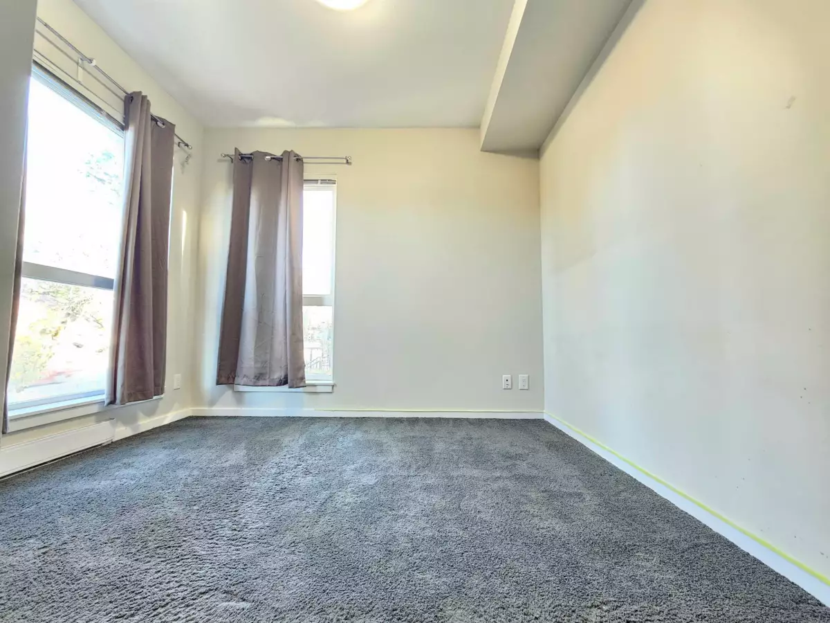 Basement Recreation Room Photo of 232 13768 108 Avenue, Surrey, BC