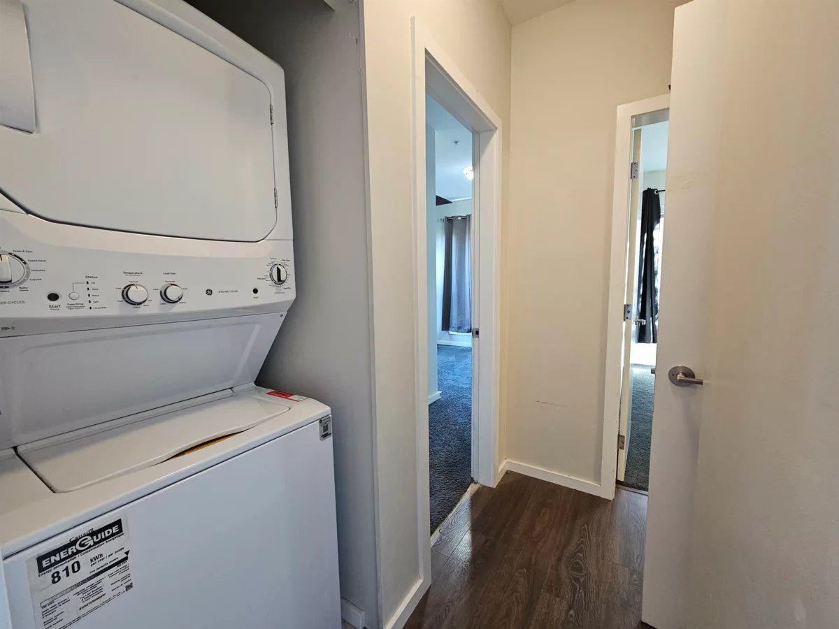 Hallway Photo of 232 13768 108 Avenue, Surrey, BC