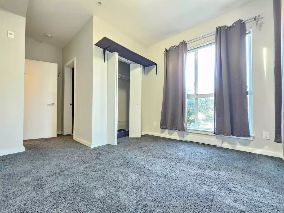 Laundry Room Photo of 232 13768 108 Avenue, Surrey, BC