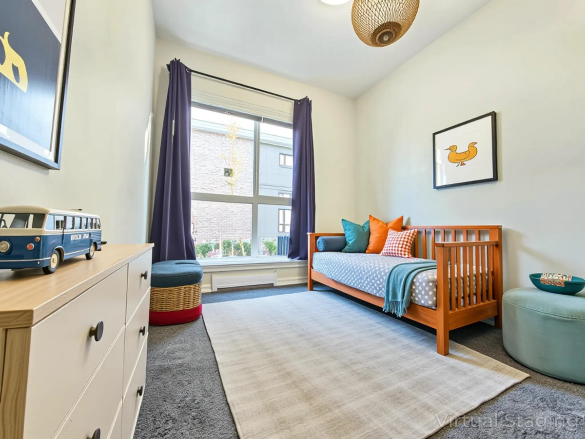 Mudroom Photo of 232 13768 108 Avenue, Surrey, BC