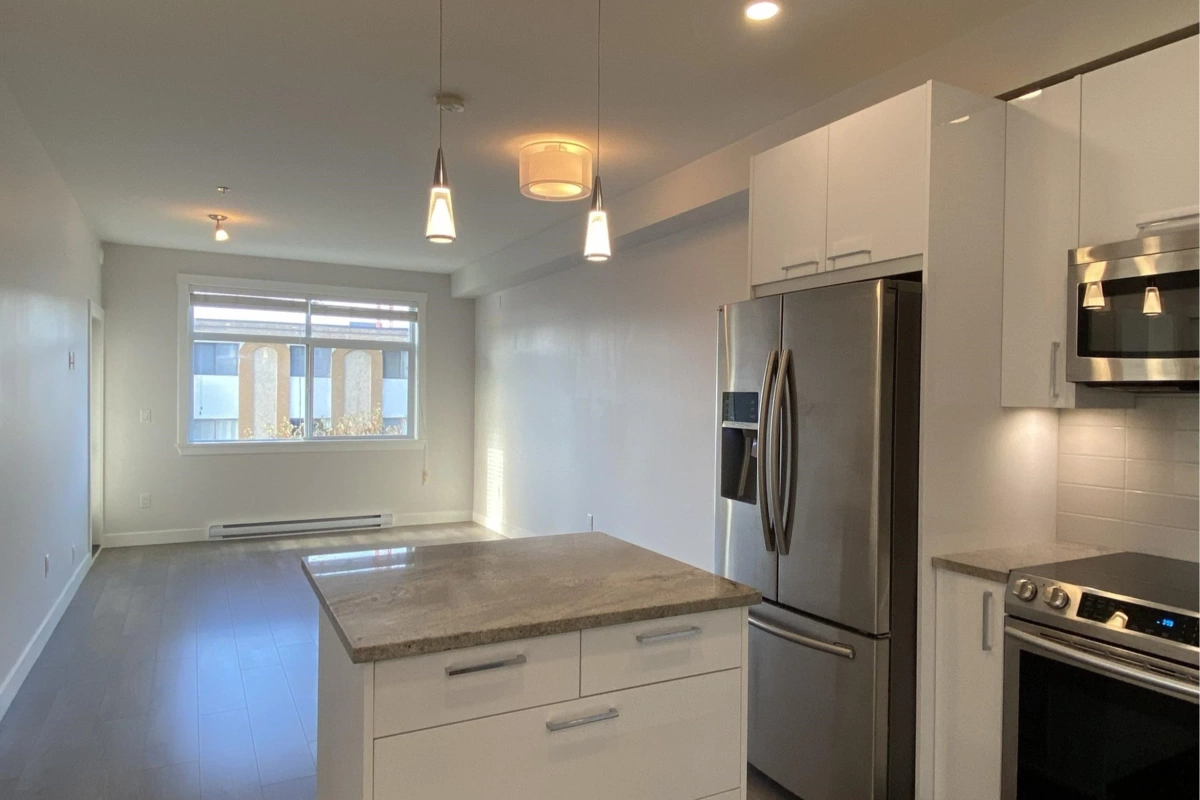 Kitchen Photo of 212 20686 Eastleigh Crescent, Langley, BC