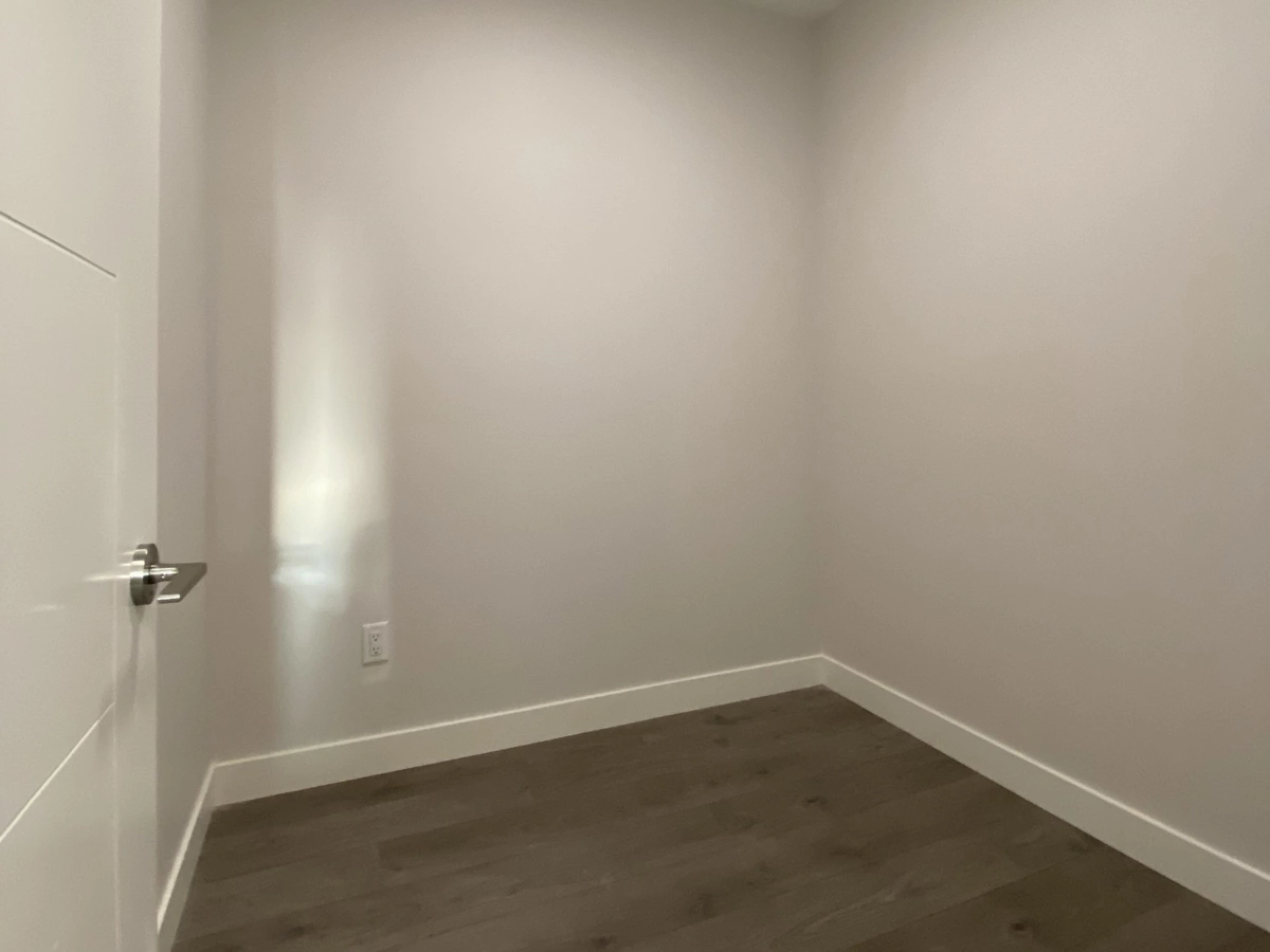 Primary Bathroom Photo of 212 20686 Eastleigh Crescent, Langley, BC