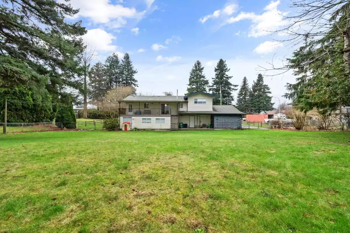 Front Yard Photo of 5896 Carter Road, Chilliwack, BC