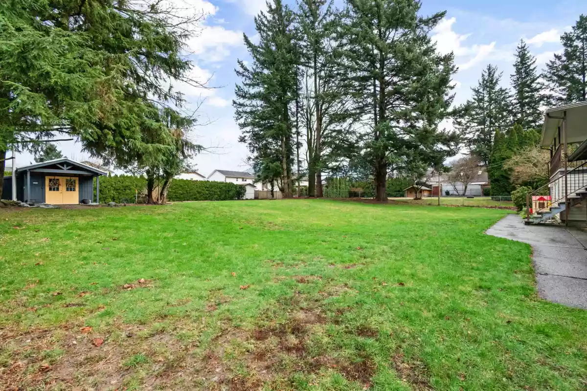 Kitchen Photo of 5896 Carter Road, Chilliwack, BC