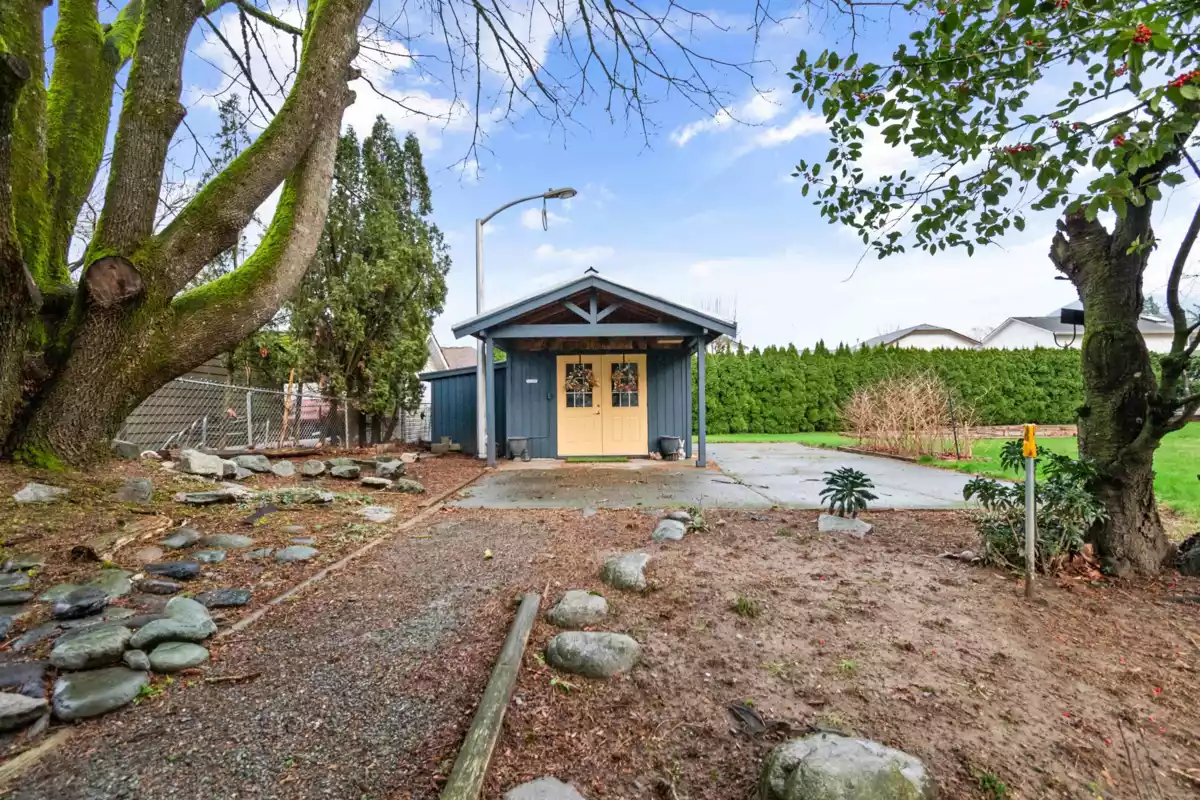 Outdoor Deck Photo of 5896 Carter Road, Chilliwack, BC